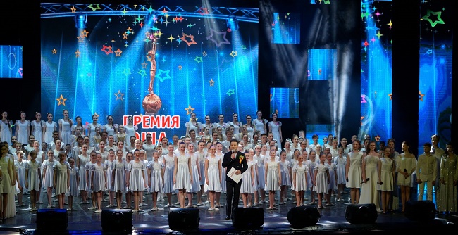 В Челябинске открыт прием заявок на премию "АНДРЮША-2020"