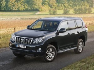 Toyota_land_cruiser_prado